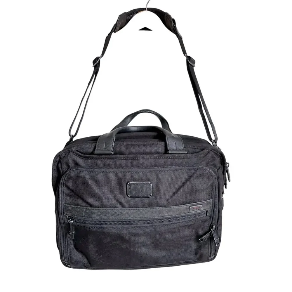 Tumi Slim Deluxe Portfolio Alpha 3